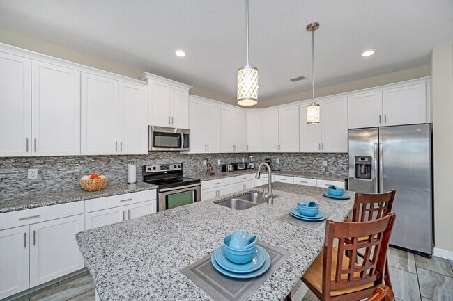 Building Photo - 1614 Moon Valley Dr