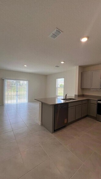 Building Photo - 1658 Rock Elm Rd