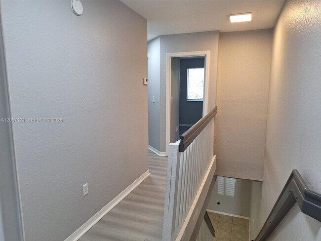 Building Photo - 5761 NW 115th Ct