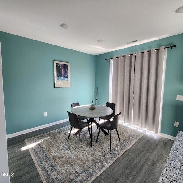 Building Photo - 157 Roebuck Ln