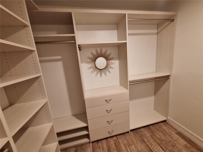 Building Photo - 132 David Blvd