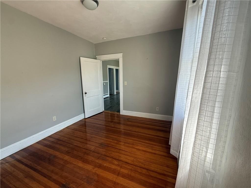 Building Photo - 10 Knight St