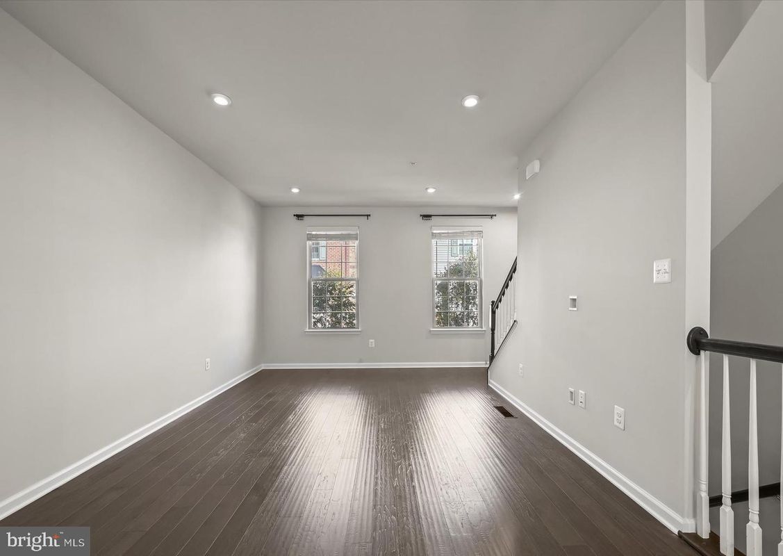 Building Photo - 3018 Frayser Farm Rd