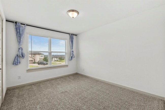 Building Photo - 29627 Ella Larchmont Ct