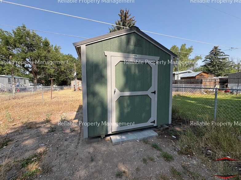 Building Photo - 440 Wilson Dr