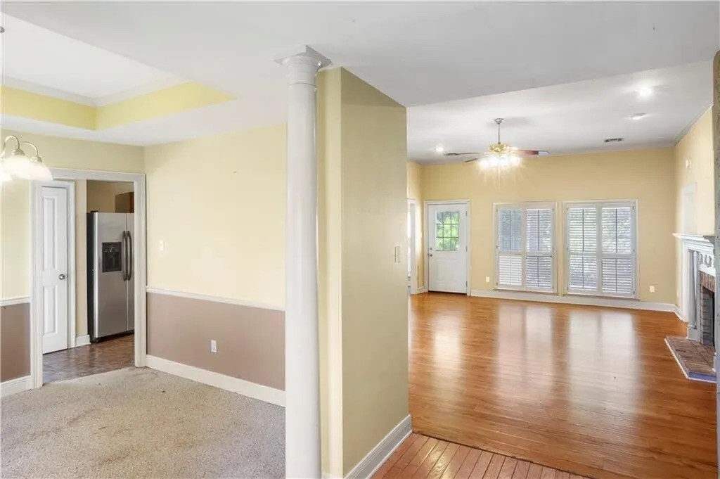 Building Photo - 122 Woodcrest Dr