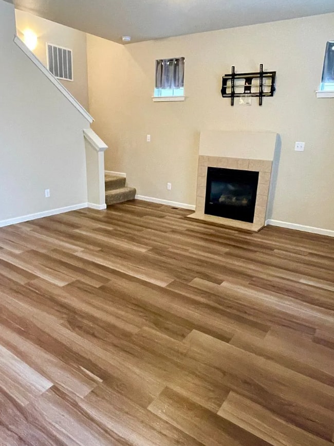 Building Photo - Fantastic 3 Bedroom 2.5 Bath Home in Cordata!