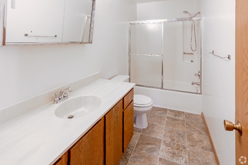 Building Photo - 2609 Goettens Way