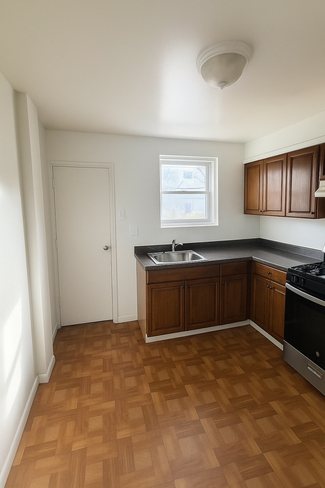 Building Photo - 5011 Jackson St