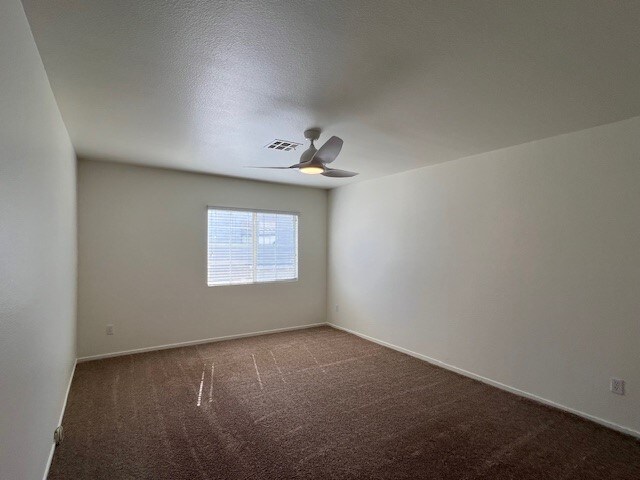 Building Photo - 447 Temple Canyon Pl