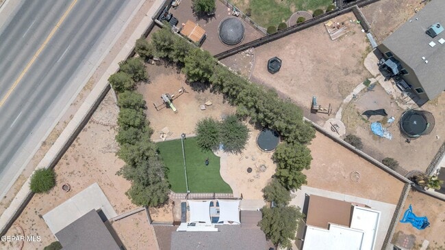 Building Photo - 14209 Trigger Rock Ln