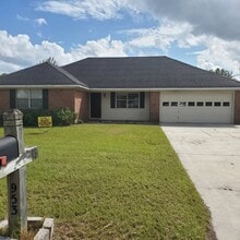 Building Photo - 953 Wedgewood Way