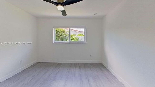 Building Photo - 3030 SW 96th Ave