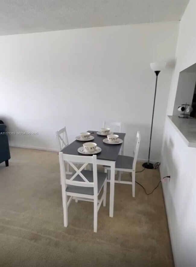 Building Photo - 496 NW 165th St