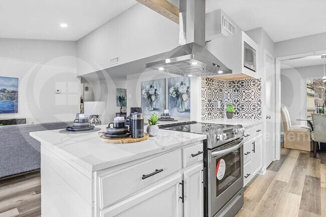 Building Photo - 306 Wildbriar Dr