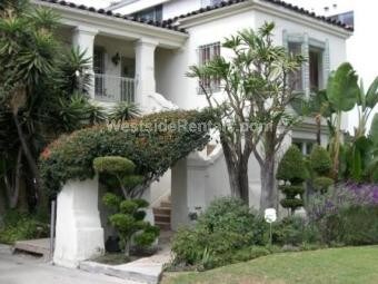 Primary Photo - 223 S Gale Dr