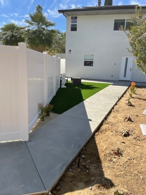 Building Photo - 20811 Tiara St