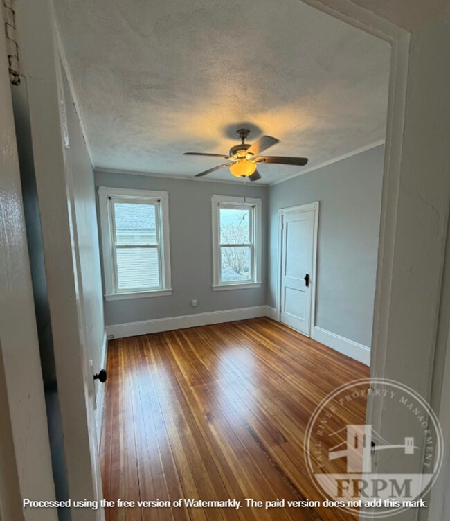 Building Photo - 15 Roma St