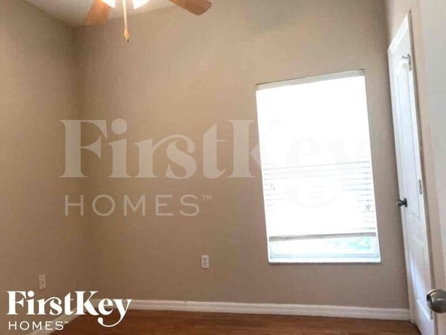 Building Photo - 4196 Winding Vine Dr