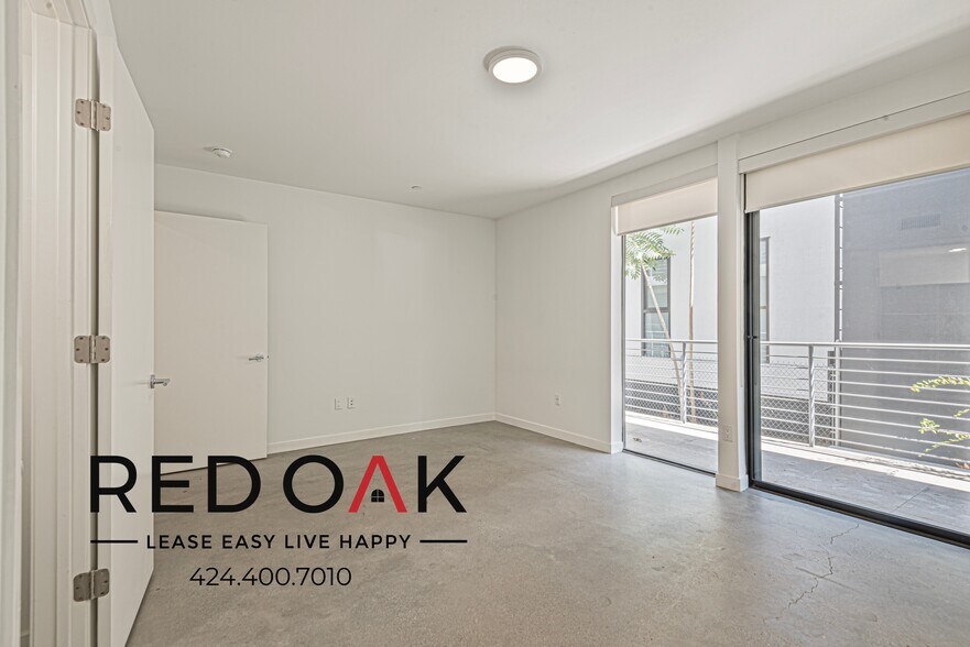 Building Photo - 2409 Griffith Park Blvd