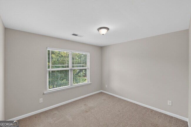 Building Photo - 127 Seabreeze Ct