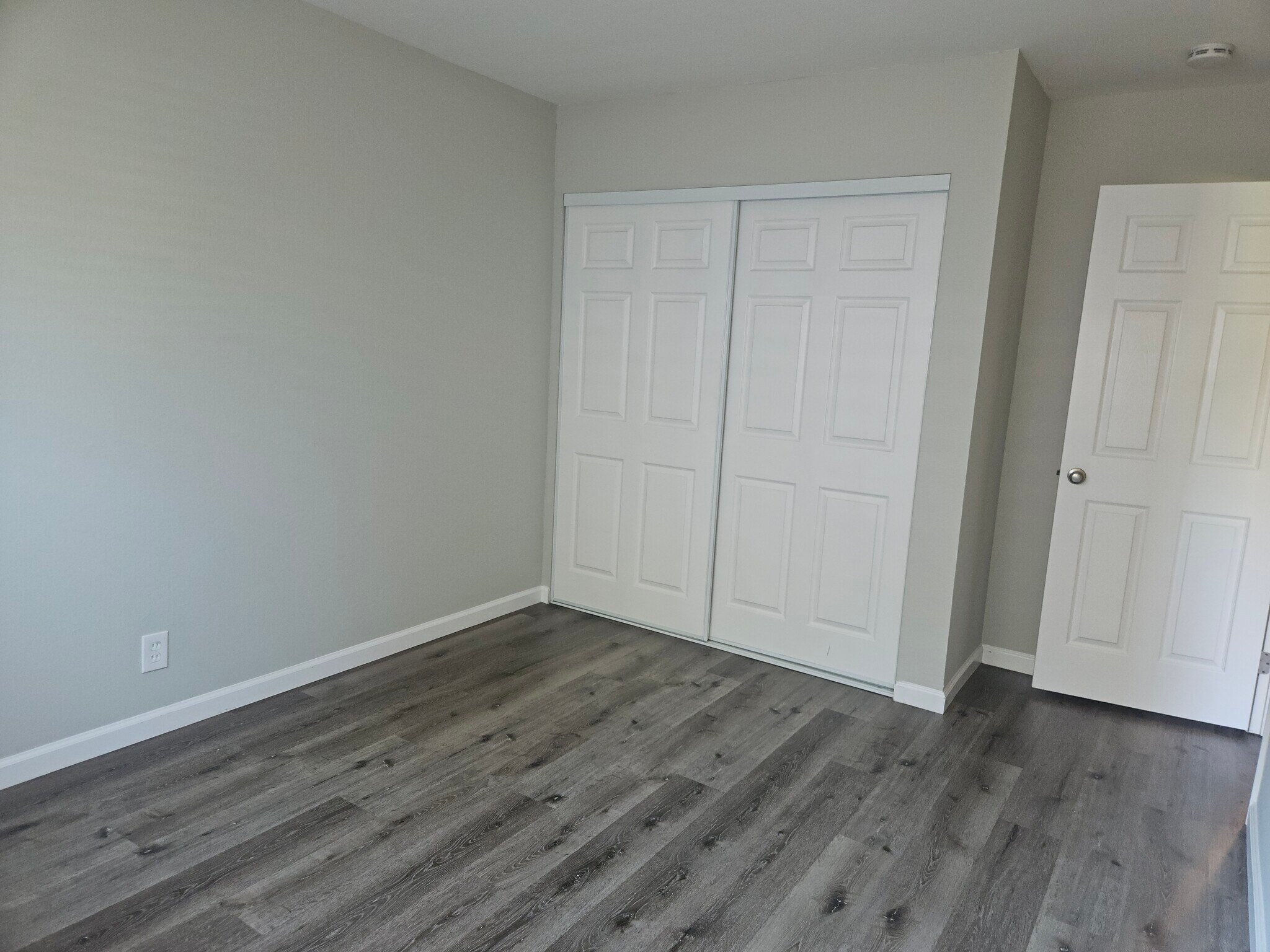 Bedroom 2 - 874 Castlewood Dr