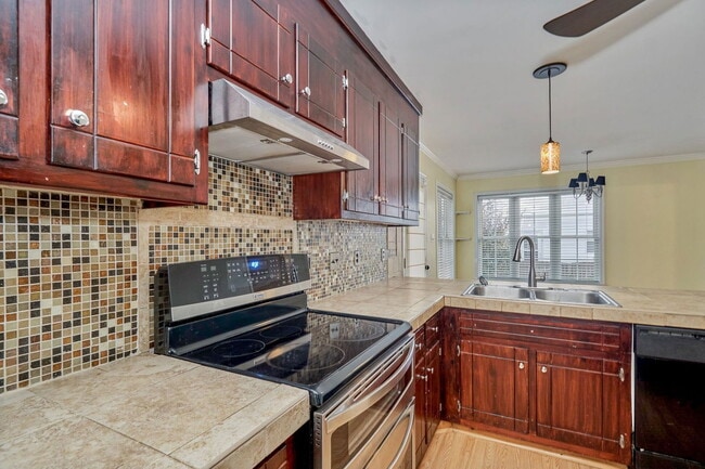 Building Photo - 11430 Wiltstaff Dr