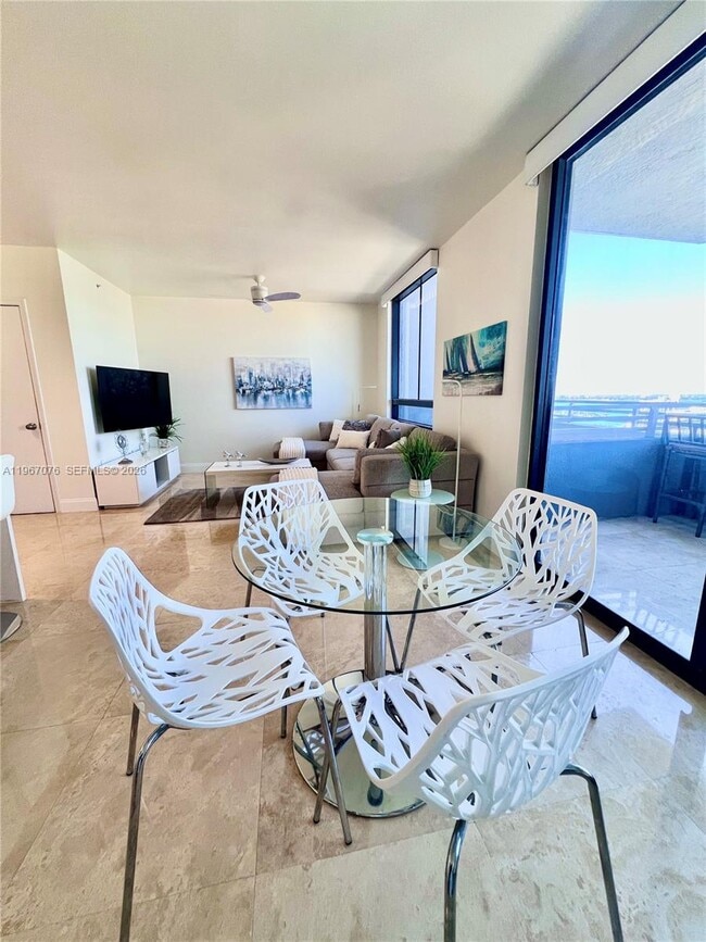 Building Photo - 1330 West Ave