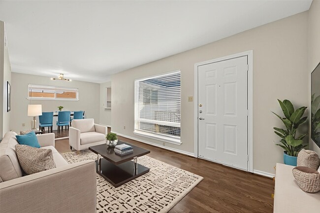 Building Photo - 2020 Huldy St