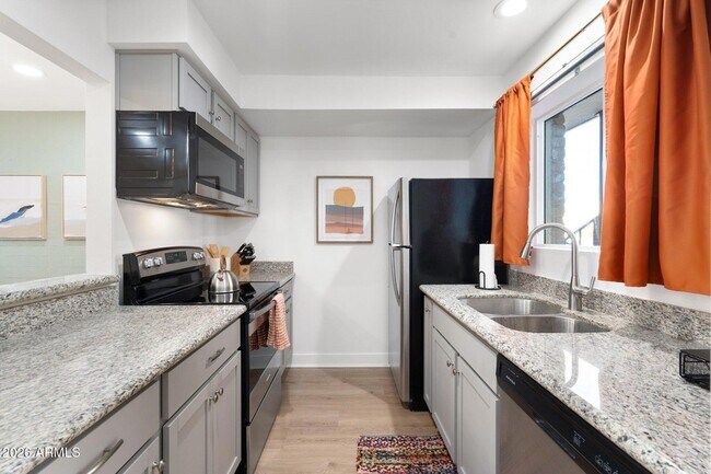 Building Photo - 4701 N 68th St