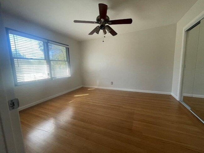Building Photo - Cute Arden Park 2 Bedroom