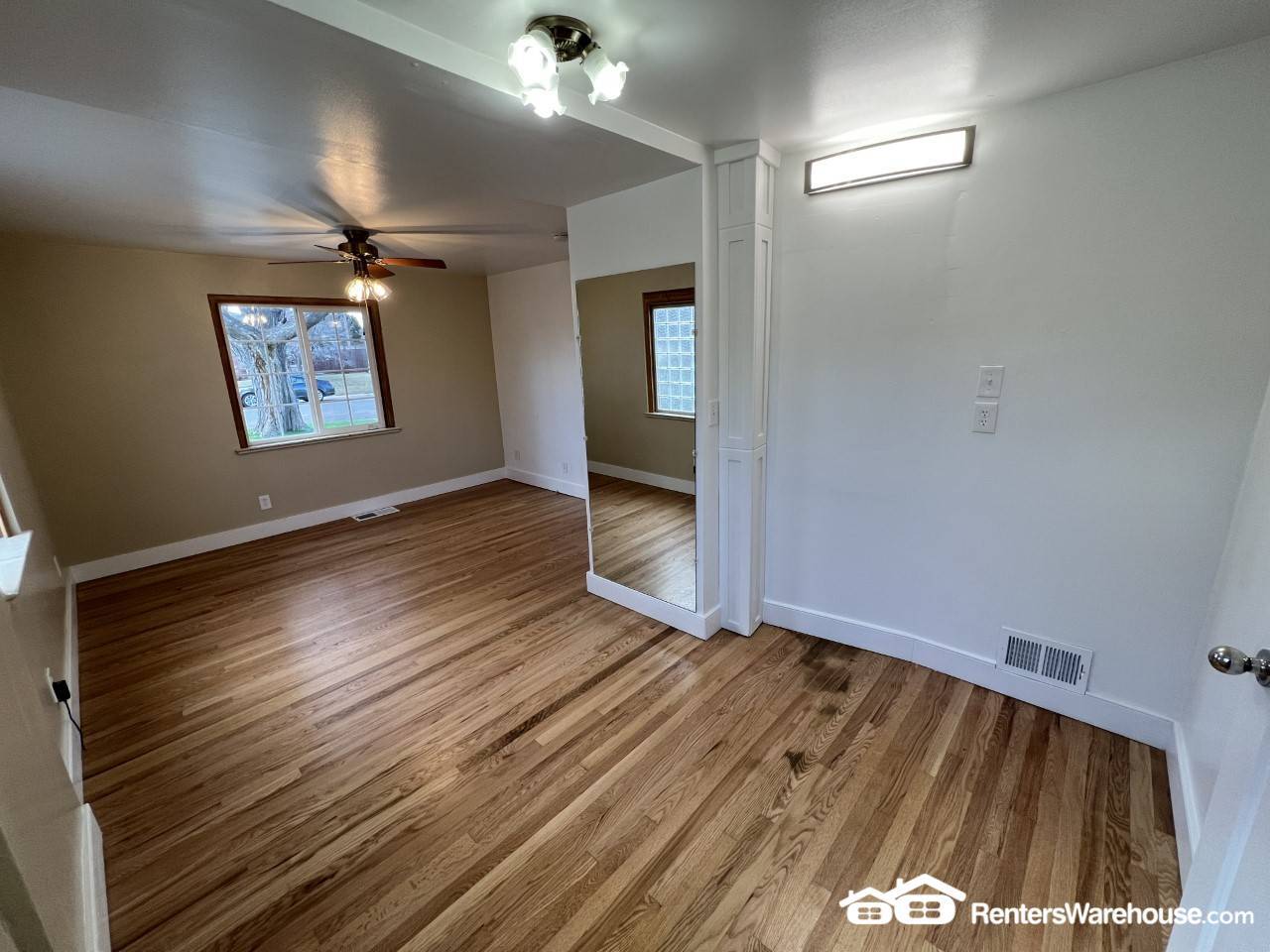 Building Photo - 4748 Shoshone St