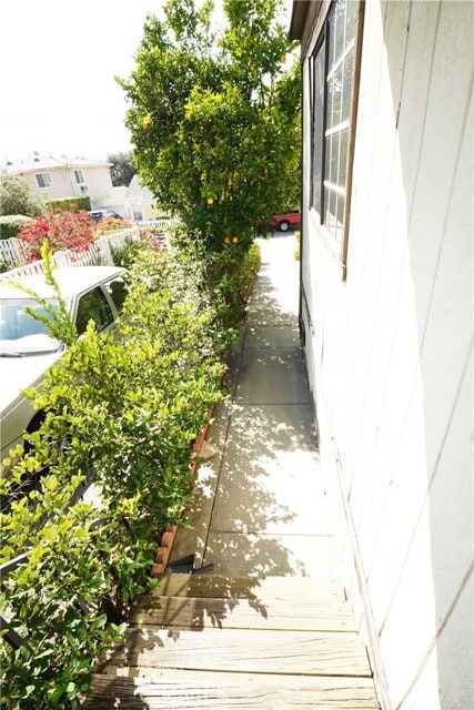 Building Photo - 2615 Manhattan Ave