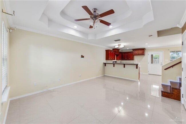 Building Photo - 3005 Treasure Haven Dr