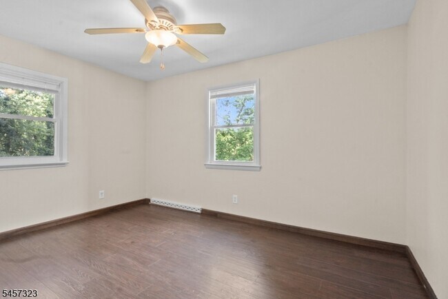 Building Photo - 58 Jardine Rd