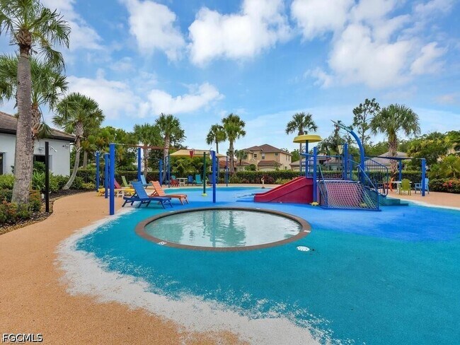 Building Photo - 11075 Lancewood St