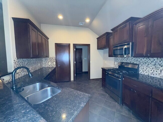 Building Photo - 18209 Bridlington Dr