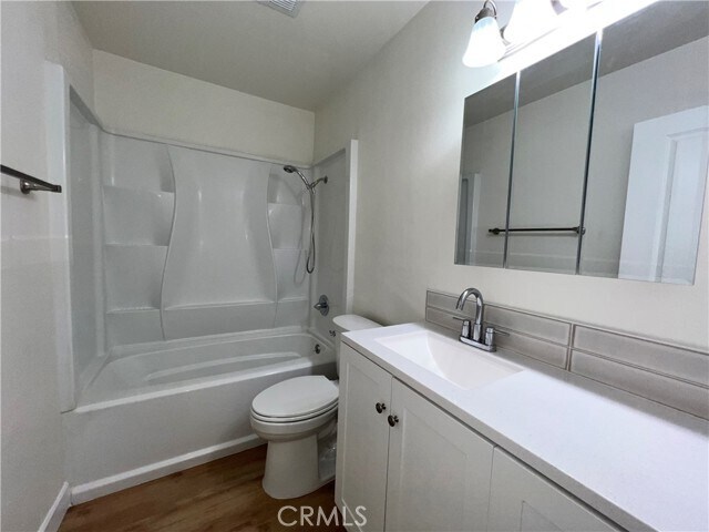 Building Photo - 12948 Yorba Ave