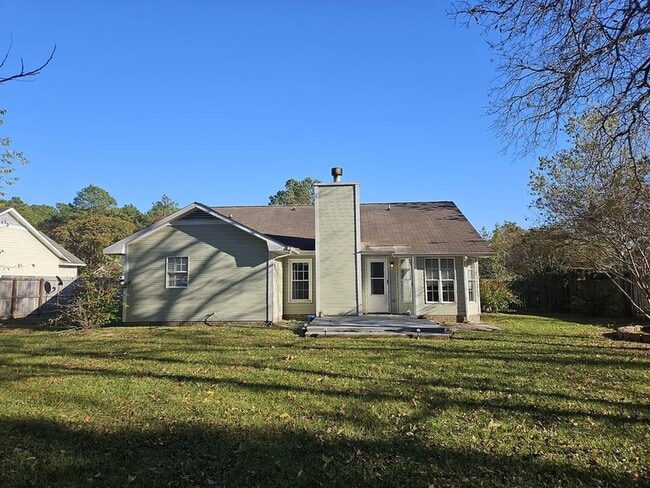 Building Photo - 212 Longleaf Pines Dr