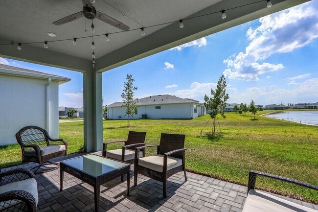 Building Photo - 10736 SW Estella Ln