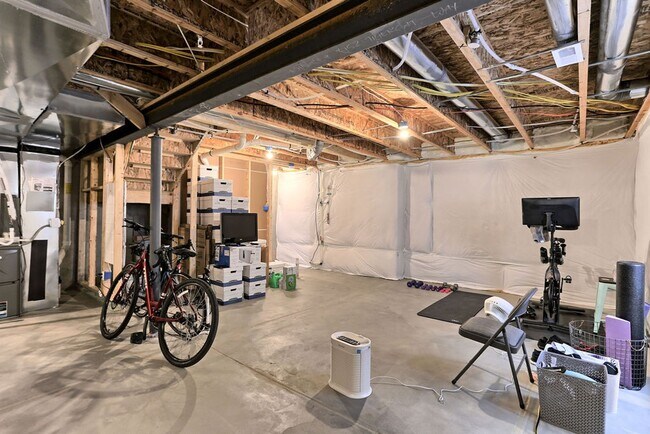 Building Photo - 3 Bedroom 3 Bath in Mosaic!