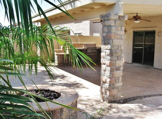 Building Photo - COMING SOON!! LOVELY 5-BEDROOM, 3-BATH GILBERT HOME