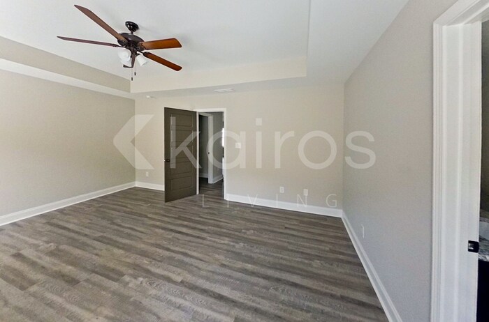 Building Photo - 120 Allentown Ln