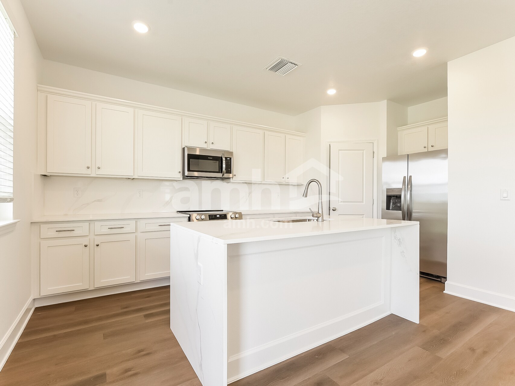 Building Photo - 2705 Radha Wy