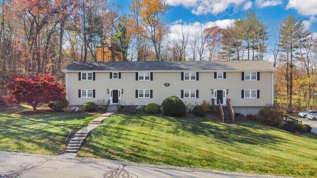 Building Photo - Andover, CT- One bedroom one bath apt in a...