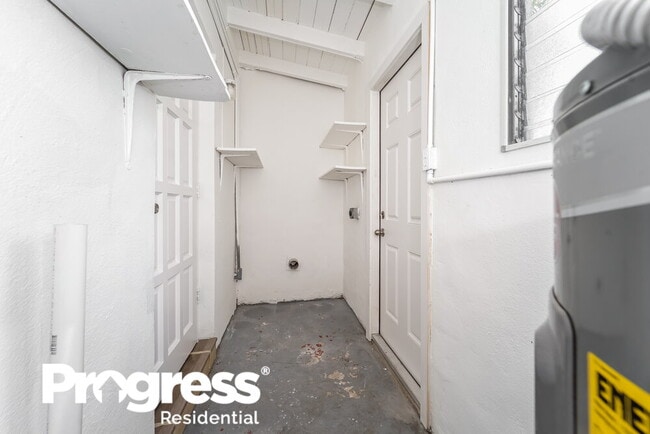 Building Photo - 3741 SW 45th Terrace