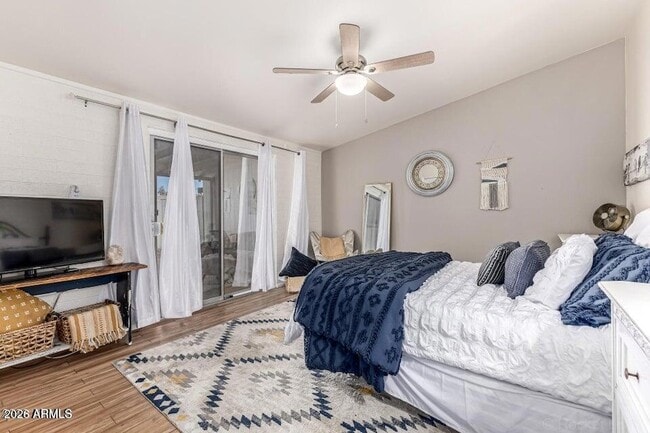 Building Photo - 10362 W Oakmont Dr