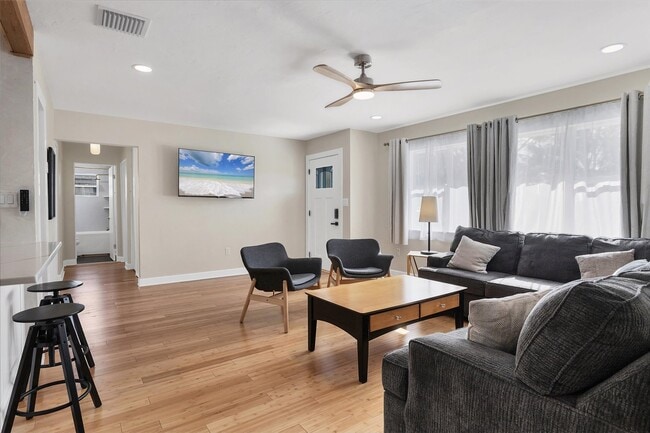 Building Photo - 2667 Cheryle Ln