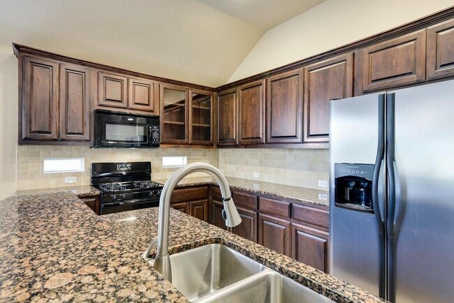 Building Photo - 1614 Hidden Springs Path