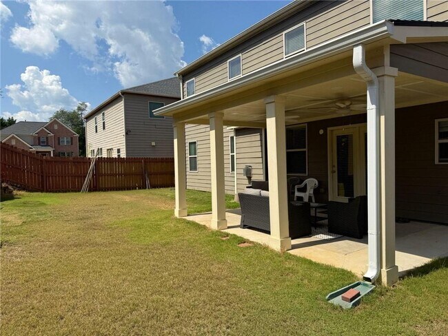 Building Photo - 480 Meadow Hill Dr